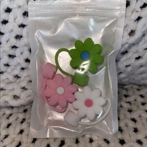 Floral water bottle straw toppers